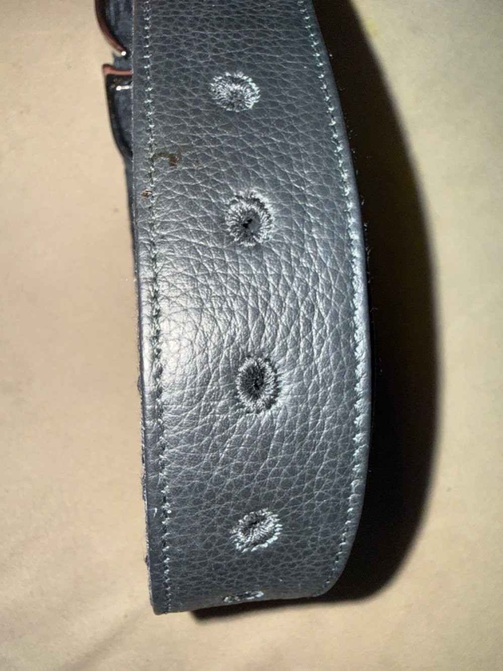Christian Dior reversible belt with silver CD buckle - Picture 9 of 16